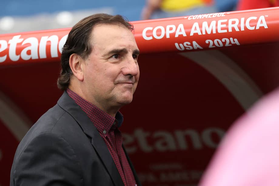 Néstor Lorenzo tiene un gran reto previo al Mundial