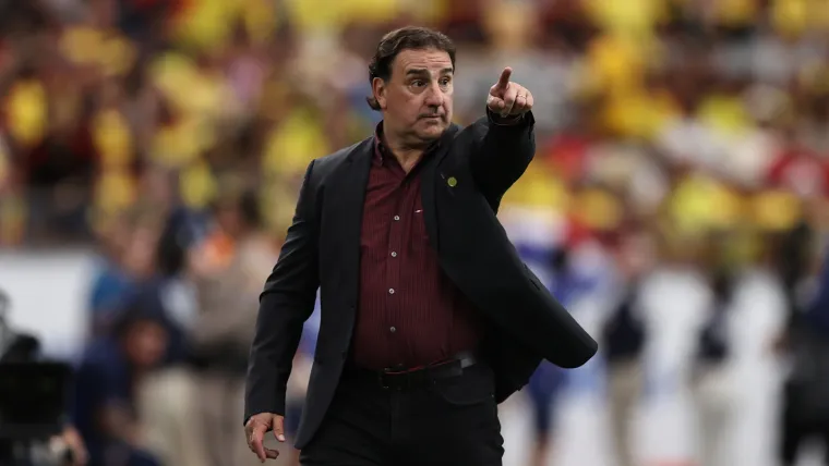 Nestor Lorenzo tiene fijo a 4 jugadores para el Mundial