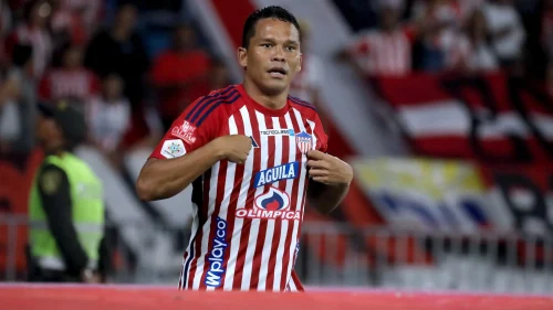 ¿Adiós? Junior definió el futuro de Carlos Bacca para el próximo semestre Carlos Bacca