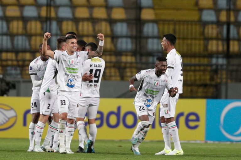 Once Caldas