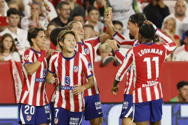 Un momento del Sevilla - Atlético.