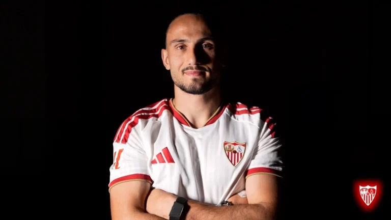 Kochorashvili es nuevo jugador del Sevilla hasta 2030