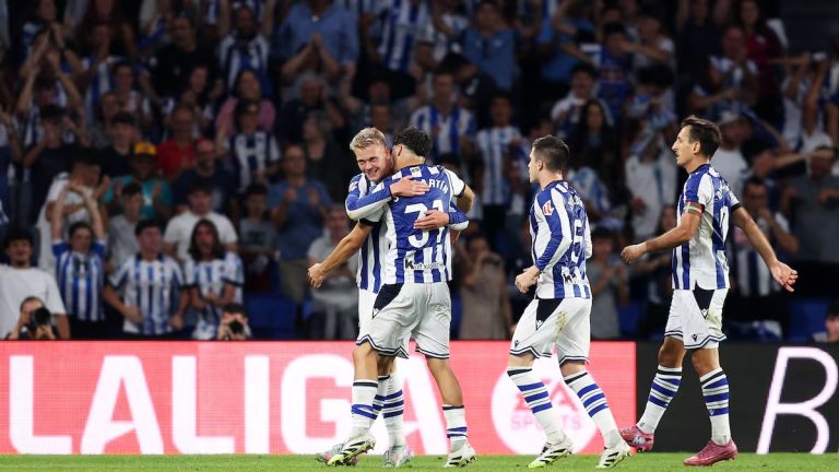 La Real Sociedad celebra un gol ante el Espanyol