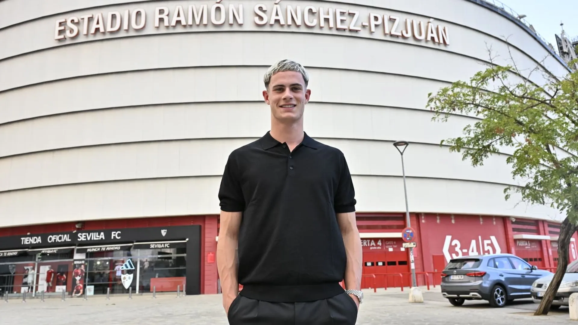 Robbie Ure con el Sevilla FC