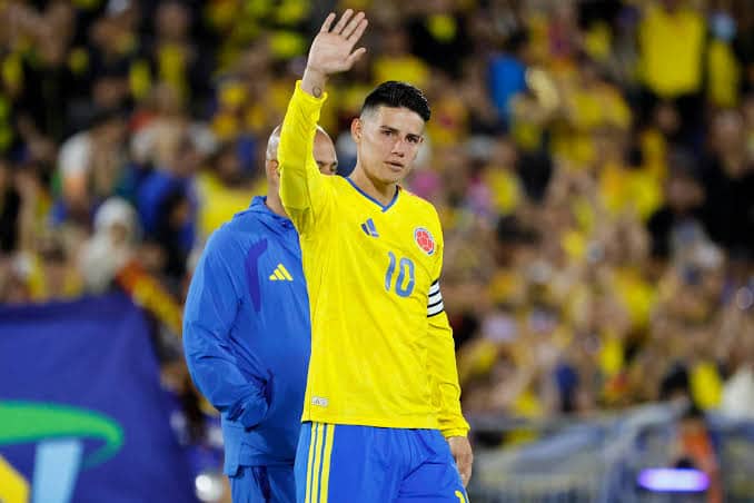 James Rodríguez con la camiseta de la Selección Colombia durante su etapa internacional.
