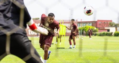 Bryan Reyna vuelve a ser convocado por Universitario