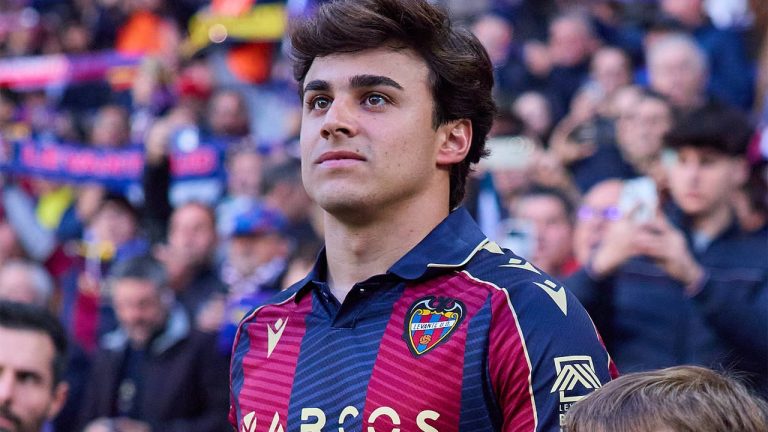 Carlos Álvarez con el Levante