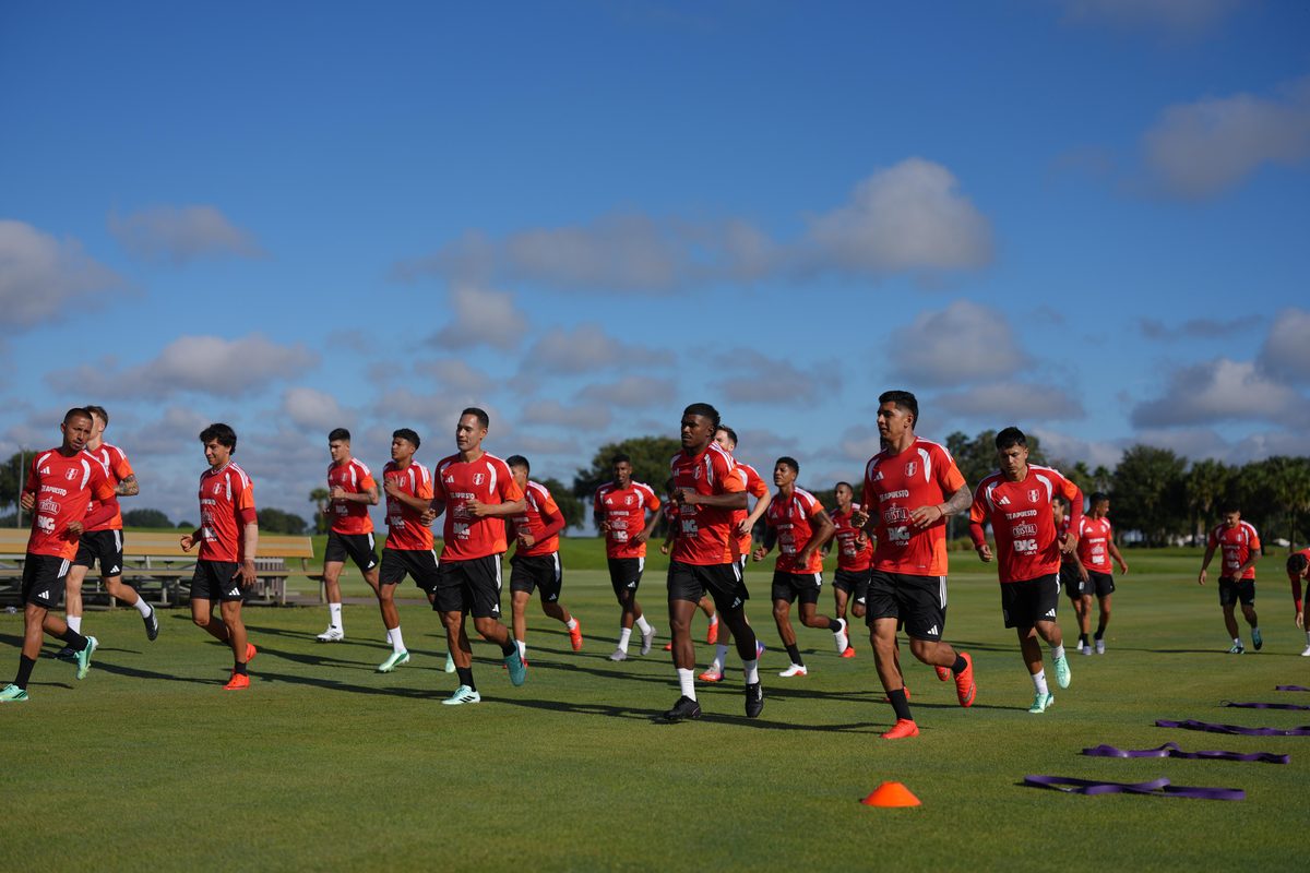 El entrenamiento de la selección bajo el sol estadounidense