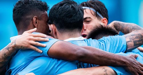 Jugadores de Sporting Cristal celebran la goleada 5-0 sobre Los Chankas por el Torneo Clausura 2026.