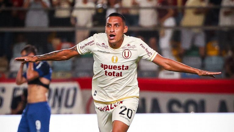 Álex Valera cerca de un nuevo récord con Universitario