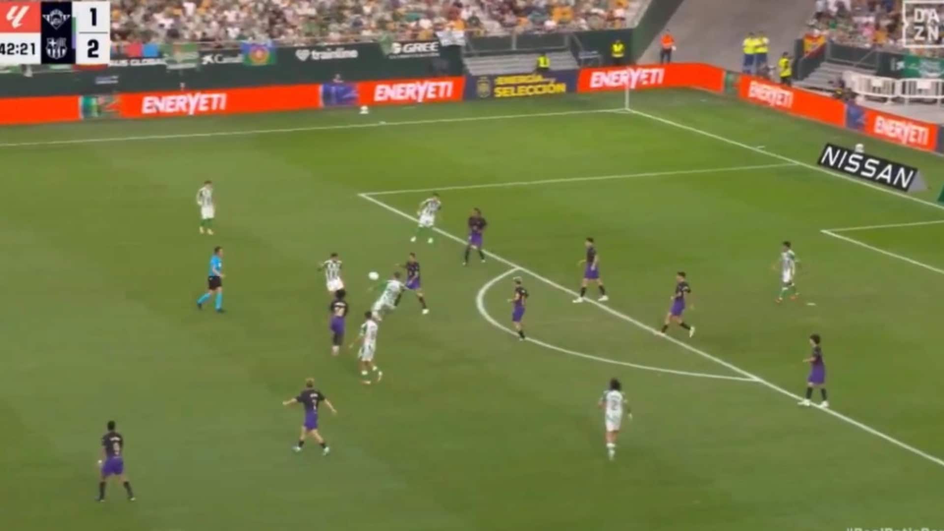 Gol anulado de Lo Celso al FC Barcelona