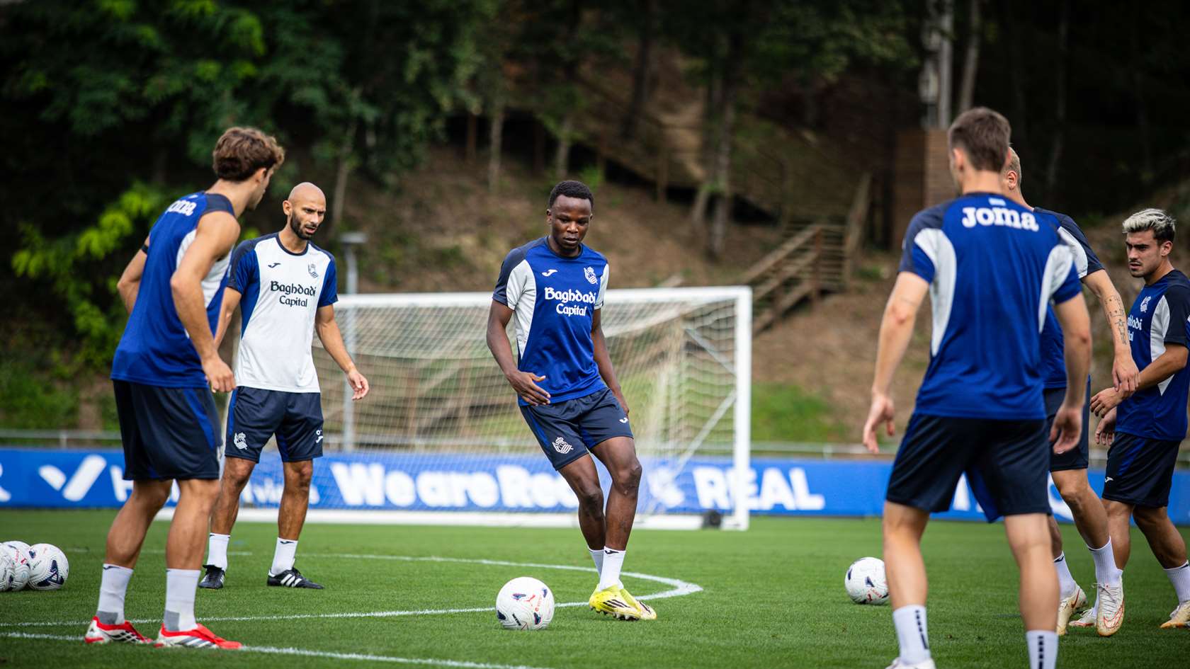 Entrenamiento de la Real Sociedad antes de visitar al Union Saint-Gilloise