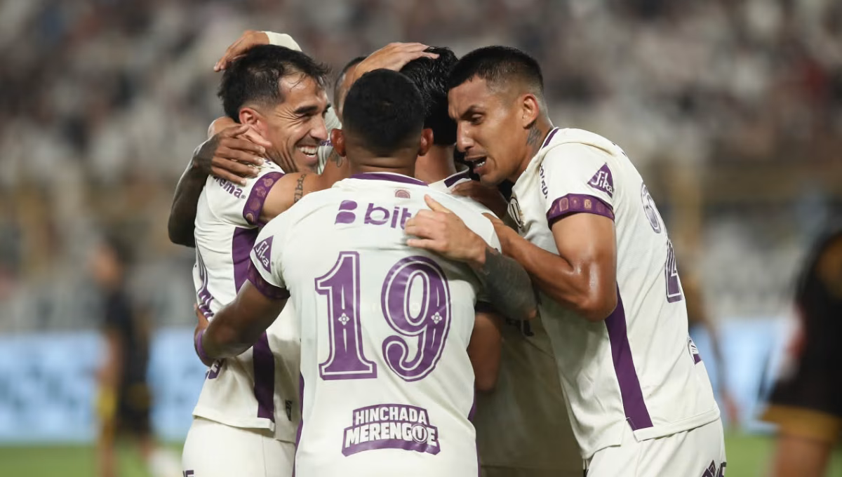 Imagen de Universitario de Deportes que ilustra su victoria por 3-0 ante Juan Pablo II en el Torneo Clausura 2026.